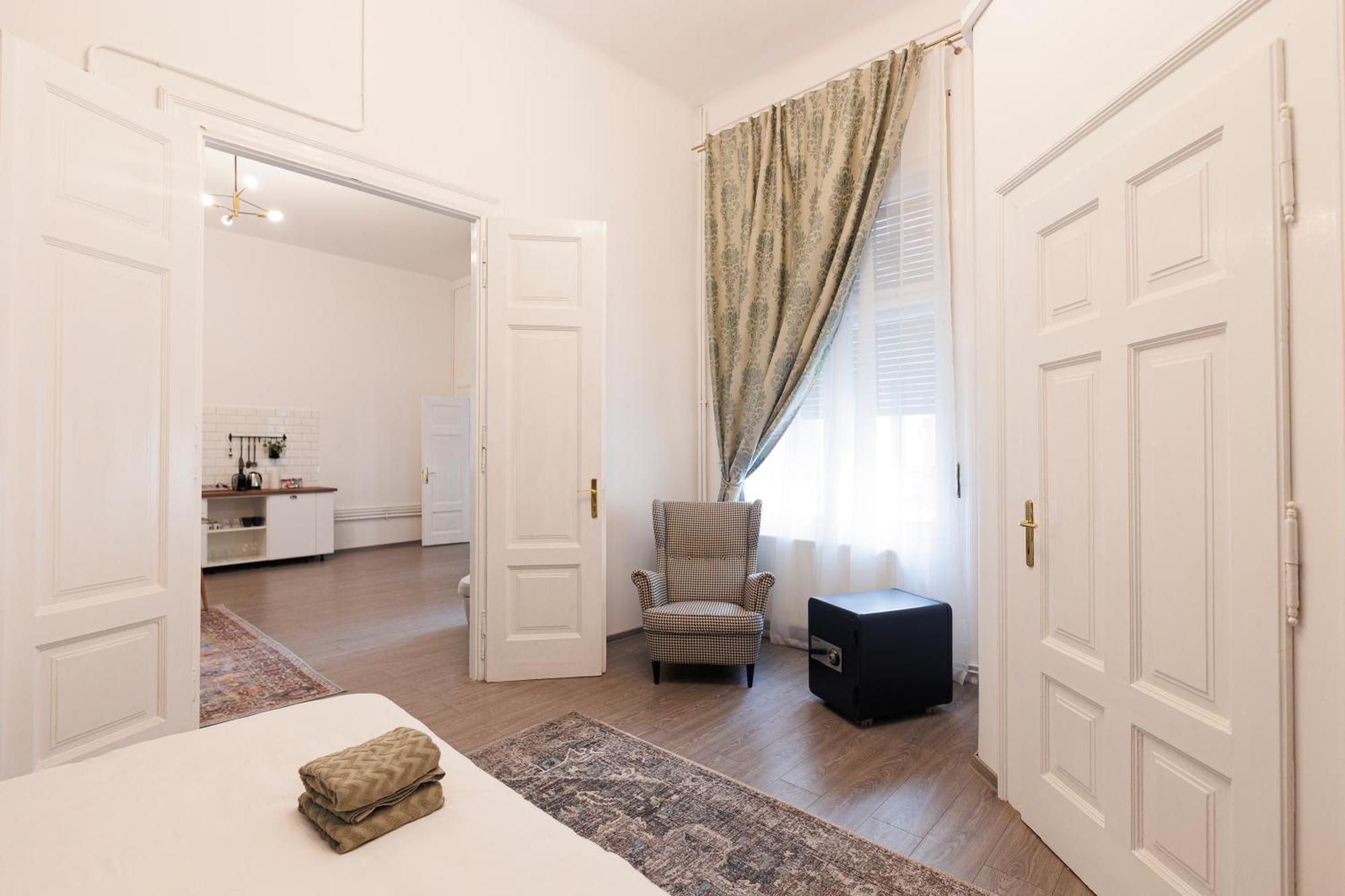 Hidden Gem In The Hearth Of Historical City Center Timişoara Exteriör bild